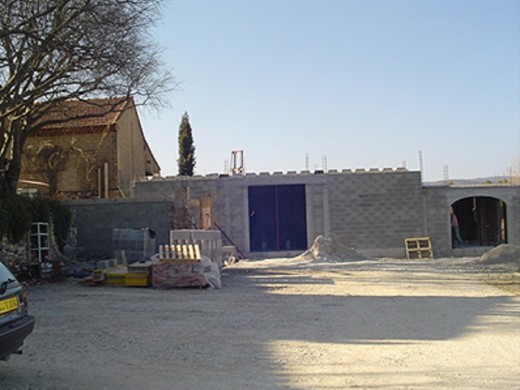Construction d'un chai et d'un logement
